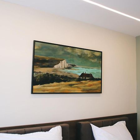 Hotel Rozafa Suhareke 외부 사진