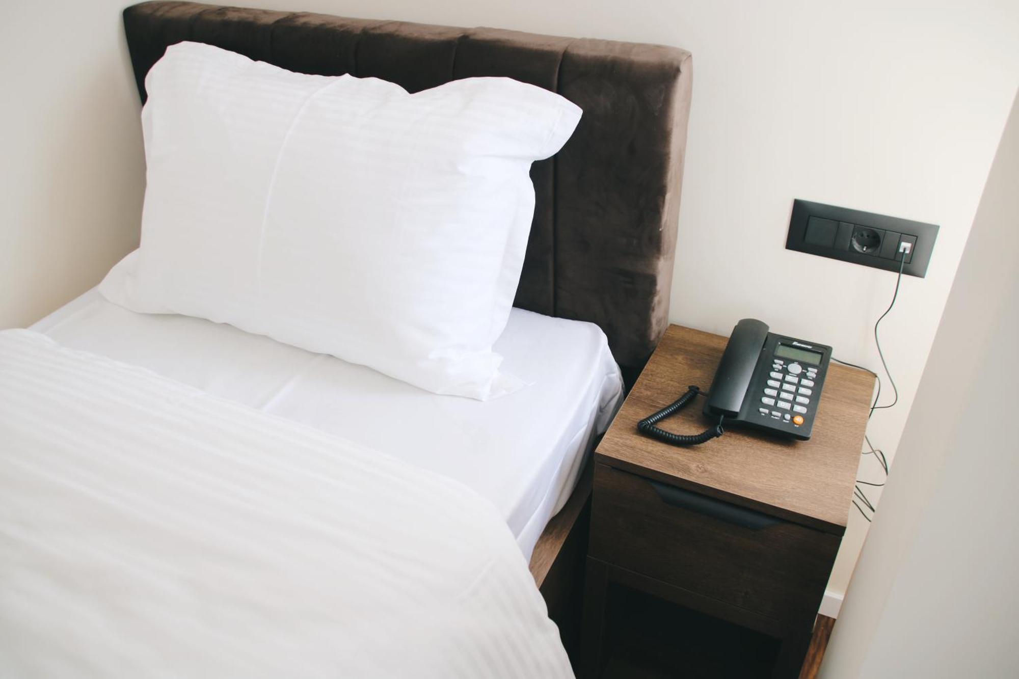 Hotel Rozafa Suhareke 외부 사진