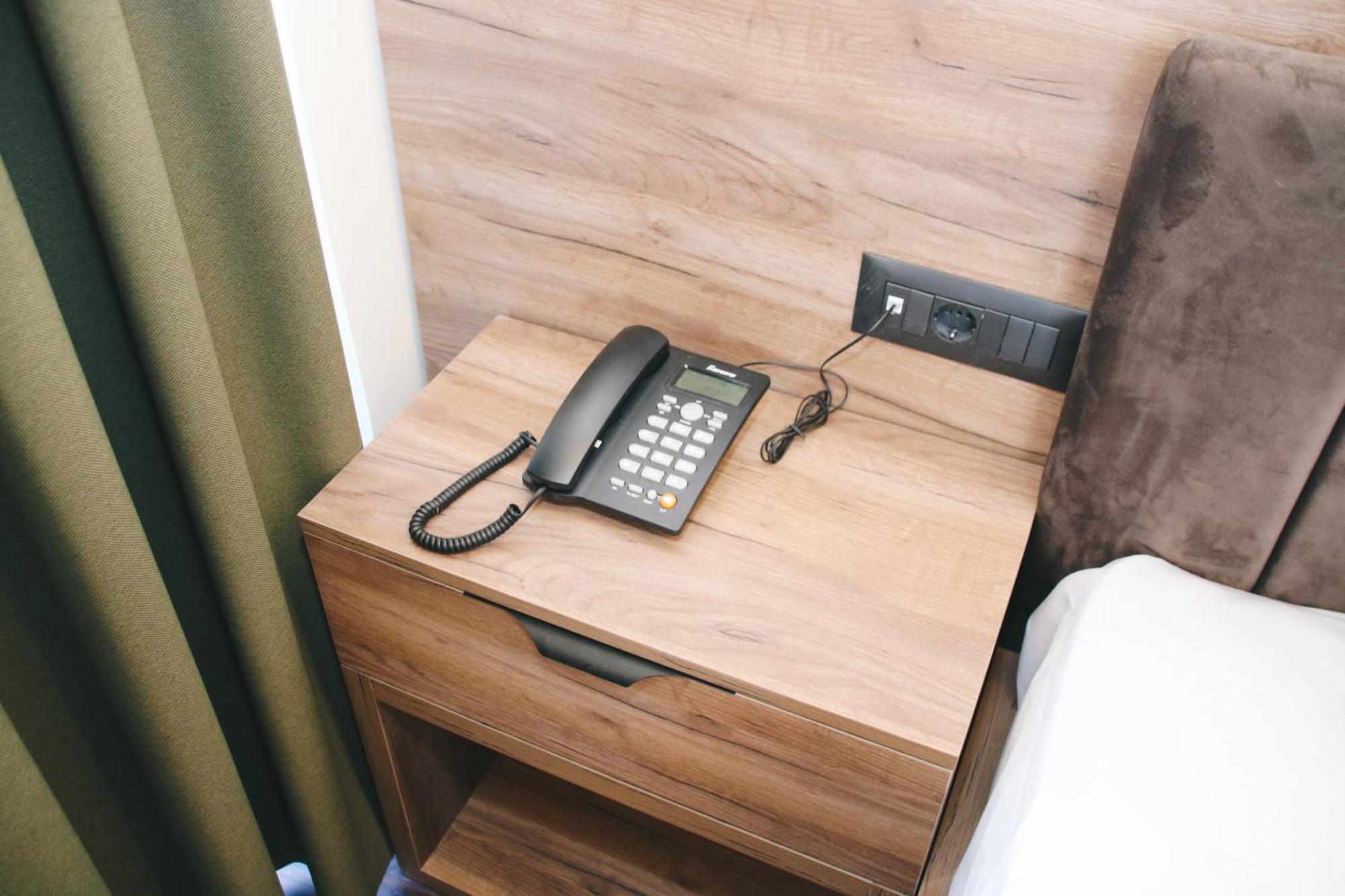 Hotel Rozafa Suhareke 외부 사진